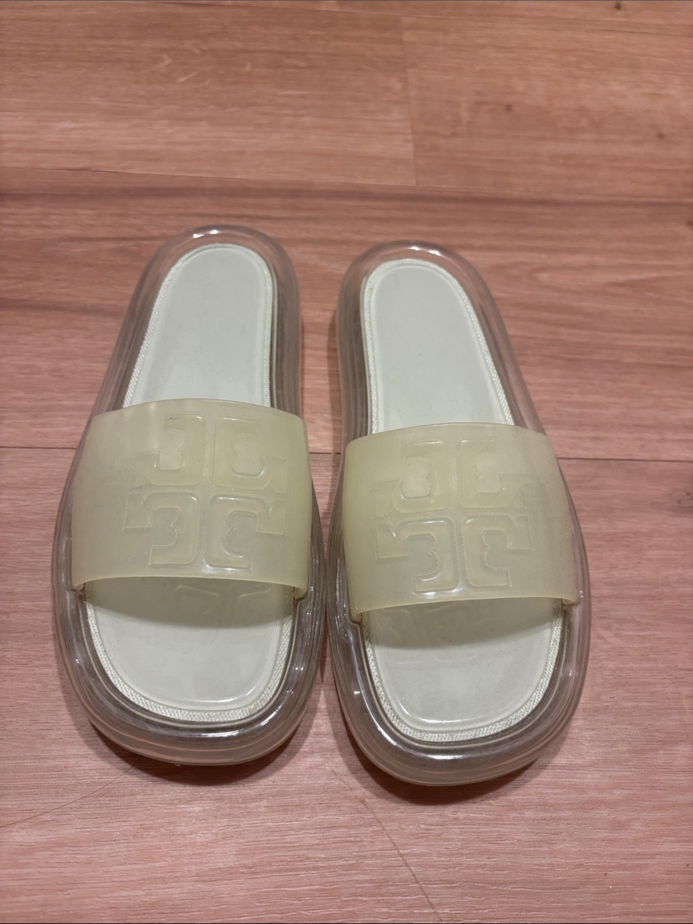 Tory Burch bubble jelly’s Clear Ivory Slide Sandals with Logo-Embossed Strap - Picture 1 of 3